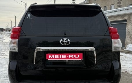 Toyota Land Cruiser Prado 150 рестайлинг 2, 2011 год, 3 100 000 рублей, 4 фотография