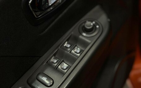 Renault Kaptur I рестайлинг, 2016 год, 1 350 990 рублей, 6 фотография