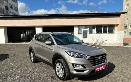 Hyundai Tucson III, 2019 год, 2 300 000 рублей, 1 фотография