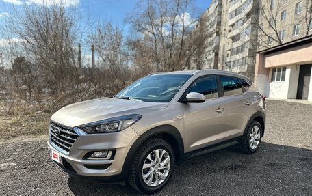 Hyundai Tucson III, 2019 год, 2 300 000 рублей, 3 фотография