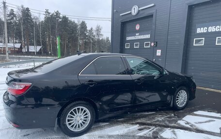 Toyota Camry, 2017 год, 2 350 000 рублей, 4 фотография