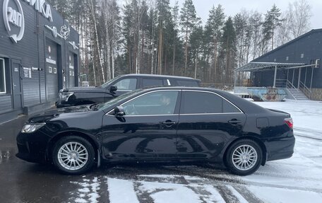 Toyota Camry, 2017 год, 2 350 000 рублей, 2 фотография