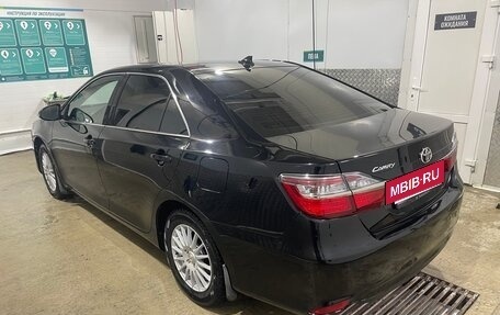 Toyota Camry, 2017 год, 2 350 000 рублей, 12 фотография