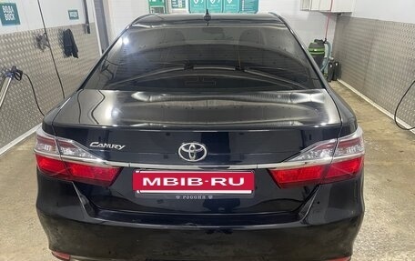 Toyota Camry, 2017 год, 2 350 000 рублей, 13 фотография