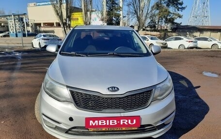 KIA Rio III рестайлинг, 2017 год, 900 000 рублей, 3 фотография