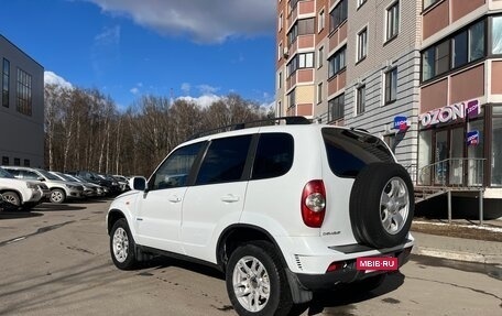 Chevrolet Niva I рестайлинг, 2010 год, 525 000 рублей, 2 фотография