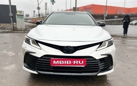 Toyota Camry, 2019 год, 1 920 000 рублей, 3 фотография