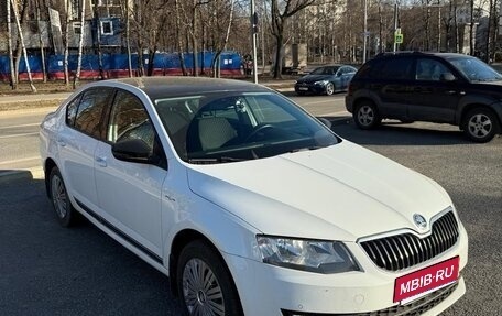 Skoda Octavia, 2016 год, 1 830 000 рублей, 8 фотография