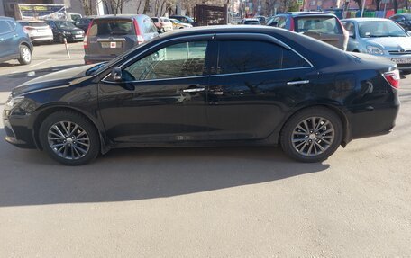 Toyota Camry, 2017 год, 2 650 000 рублей, 8 фотография