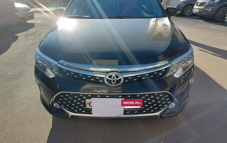 Toyota Camry, 2017 год, 2 650 000 рублей, 12 фотография