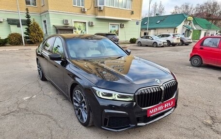 BMW 7 серия, 2021 год, 6 900 000 рублей, 4 фотография