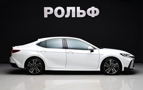 Toyota Camry, 2024 год, 4 390 000 рублей, 6 фотография