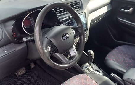 KIA Rio III рестайлинг, 2013 год, 800 000 рублей, 6 фотография