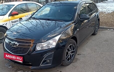 Chevrolet Cruze II, 2013 год, 860 000 рублей, 3 фотография