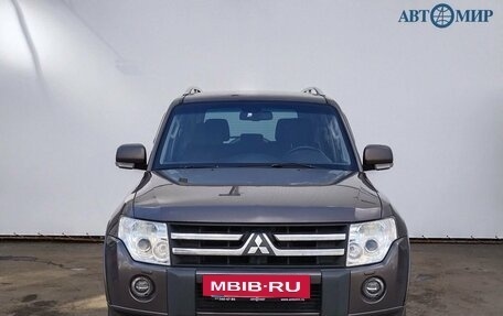 Mitsubishi Pajero IV, 2011 год, 2 010 000 рублей, 2 фотография