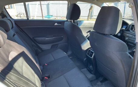 KIA Sportage IV рестайлинг, 2020 год, 2 480 000 рублей, 13 фотография
