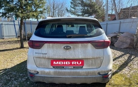 KIA Sportage IV рестайлинг, 2020 год, 2 480 000 рублей, 5 фотография