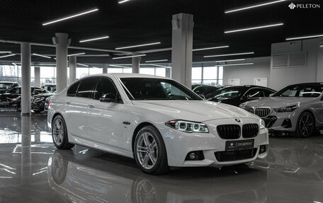 BMW 5 серия, 2014 год, 2 640 000 рублей, 2 фотография