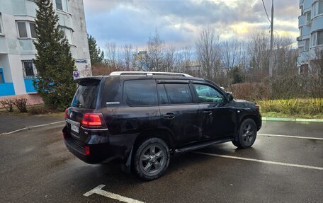 Toyota Land Cruiser 200, 2011 год, 3 500 000 рублей, 2 фотография