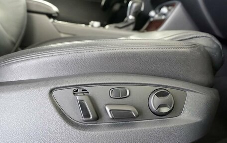 Volkswagen Touareg III, 2015 год, 2 499 000 рублей, 14 фотография