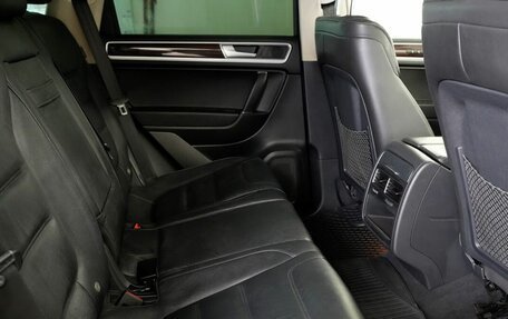 Volkswagen Touareg III, 2015 год, 2 499 000 рублей, 16 фотография