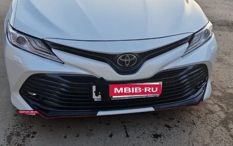 Toyota Camry, 2020 год, 3 000 000 рублей, 7 фотография