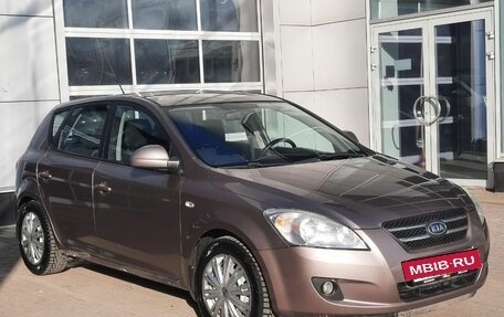 KIA cee'd I рестайлинг, 2009 год, 550 000 рублей, 3 фотография