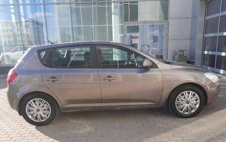 KIA cee'd I рестайлинг, 2009 год, 550 000 рублей, 8 фотография