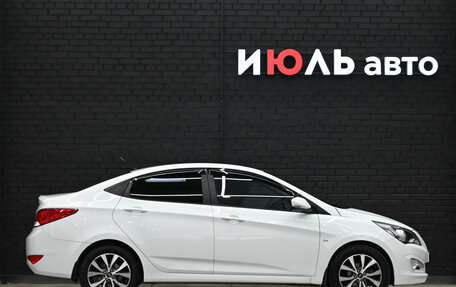 Hyundai Solaris II рестайлинг, 2015 год, 950 000 рублей, 10 фотография