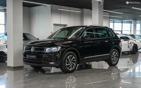 Volkswagen Tiguan II, 2018 год, 2 690 000 рублей, 1 фотография