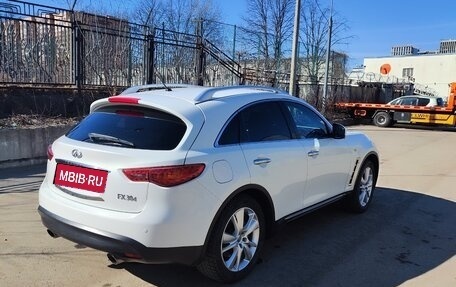 Infiniti FX II, 2013 год, 2 350 000 рублей, 6 фотография