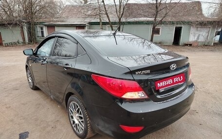 Hyundai Solaris II рестайлинг, 2012 год, 840 000 рублей, 7 фотография