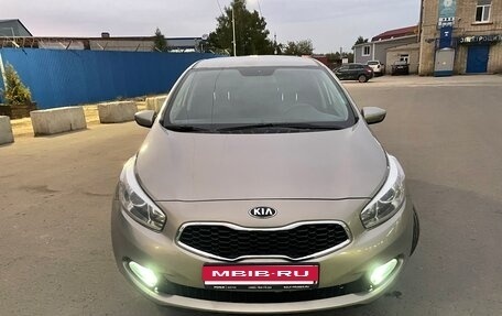 KIA cee'd III, 2014 год, 1 300 000 рублей, 9 фотография