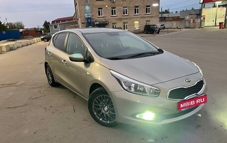 KIA cee'd III, 2014 год, 1 300 000 рублей, 10 фотография