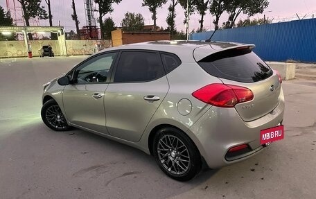 KIA cee'd III, 2014 год, 1 300 000 рублей, 18 фотография