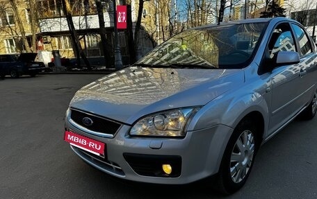 Ford Focus II рестайлинг, 2006 год, 575 000 рублей, 19 фотография