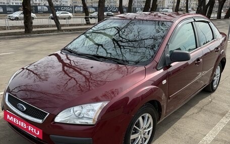 Ford Focus II рестайлинг, 2005 год, 420 000 рублей, 3 фотография