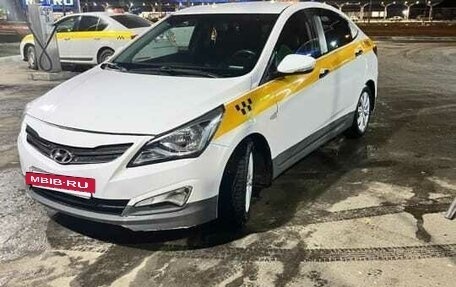 Hyundai Solaris II рестайлинг, 2016 год, 650 000 рублей, 6 фотография