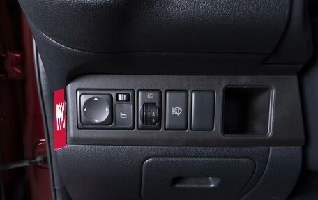 Nissan Note II рестайлинг, 2011 год, 999 000 рублей, 18 фотография