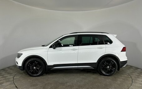 Volkswagen Tiguan II, 2018 год, 2 950 000 рублей, 5 фотография