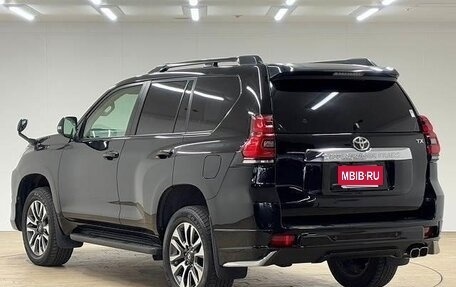 Toyota Land Cruiser Prado 150 рестайлинг 2, 2022 год, 3 850 199 рублей, 4 фотография