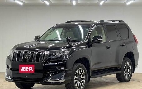 Toyota Land Cruiser Prado 150 рестайлинг 2, 2022 год, 3 850 199 рублей, 2 фотография