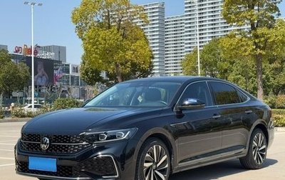 Volkswagen Passat B8 рестайлинг, 2021 год, 2 450 000 рублей, 1 фотография