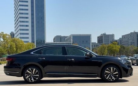 Volkswagen Passat B8 рестайлинг, 2021 год, 2 450 000 рублей, 6 фотография