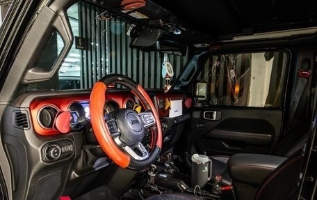 Jeep Wrangler, 2021 год, 3 081 000 рублей, 16 фотография