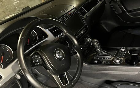 Volkswagen Touareg III, 2016 год, 3 050 000 рублей, 6 фотография