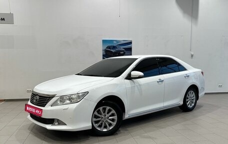 Toyota Camry, 2013 год, 1 840 000 рублей, 1 фотография