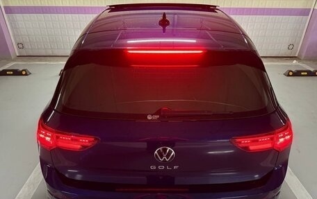 Volkswagen Golf VIII, 2022 год, 2 030 000 рублей, 2 фотография