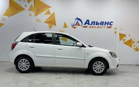 KIA Rio II, 2011 год, 720 000 рублей, 2 фотография