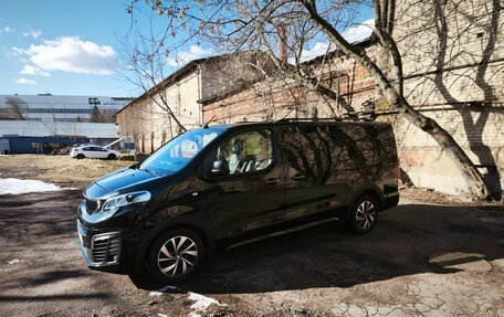 Peugeot Traveller I, 2019 год, 3 500 000 рублей, 6 фотография